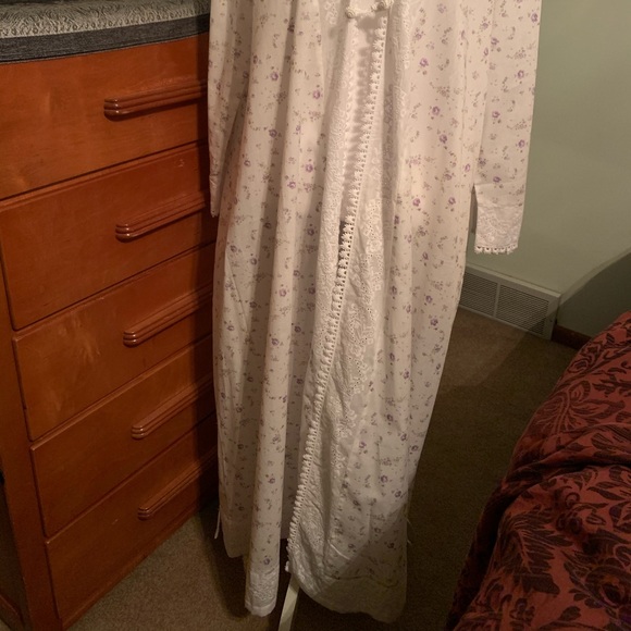 The 1 for U Floral Nightgown: Large - Picture 2 of 4
